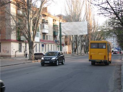 Billboard B in Mykolaiv, 3х6  st. Karpenko,27 Photo 1