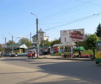 Billboard A in Chernivtsi, 3х6  st. Geroiv Majdanu-st.Pivdenno-Kil'ceva (kil'ce) viizd Photo 1