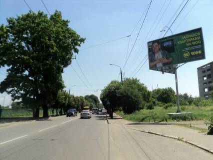 Billboard A in Chernivtsi st.Russkaa, 236 v Velmart Photo 1