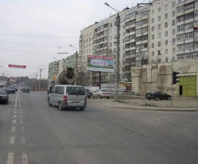 Billboard A in Chernivtsi st.Pivdenookruzna, 9 Photo 1