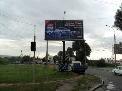 Billboard B in Chernivtsi Vst.Komarova- prov.Entuziastiv Photo 1