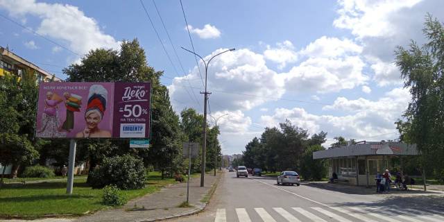 Billboard A in Uzhgorod, Біл-борд  m. Uzgorod st.Grusevs'kogo - Zan'kovec'koi (v storonu Minajs'koi) Photo 1