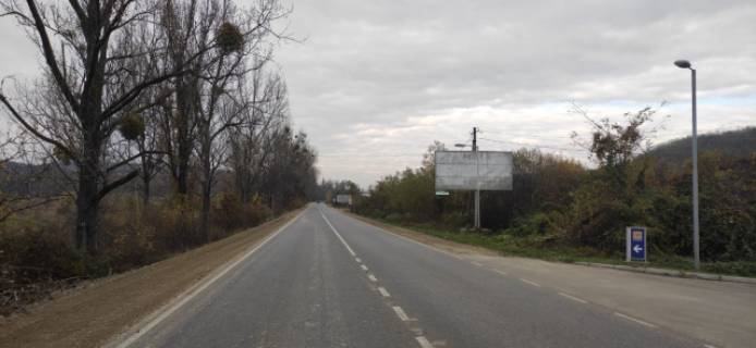 Billboard A in Vinogradiv, 6x3  st.Kopans'ka,vizd v misto, AZS Photo 1