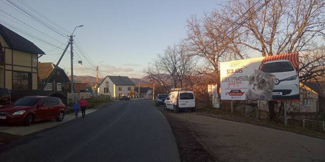 Billboard A in Tyachiv, Біл-борд  s.Dobrans'ke, st.Golovna v stornu smt.Neresnica zi storoni m.Taciv Photo 1