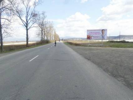 Billboard A in Irshava s.Zaricca, st., Golovna, trasa Mukacevo-Ivano-Frankivs'k, v storonu m.Hust Photo 1