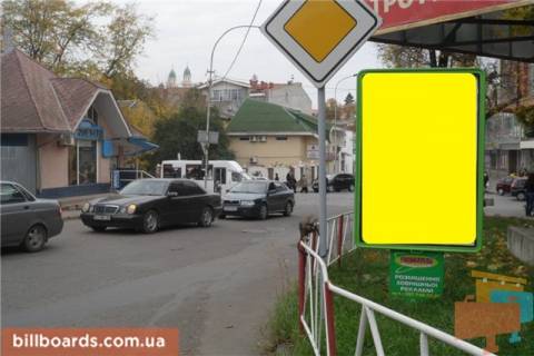 Citylight A in Uzhgorod m.Uzgorod st.Bakonia Berceni bila avtoskoli, lombardu Sakura, v storonu rajonu Sahti Photo 1