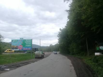 Billboard B in Tyachiv smt.Dubove st.Golovna, vizd iz storoni m.Taciv Photo 1