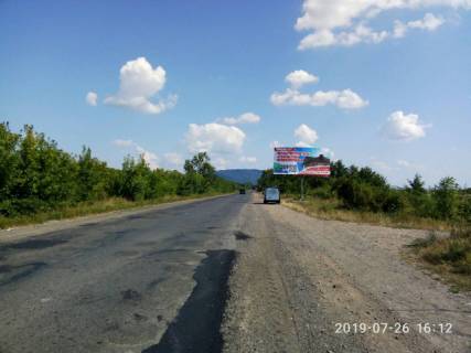 Billboard A in Vinogradiv, 6x3  Viizd z s. Onok, v storonu m. Vinogradiv Photo 1