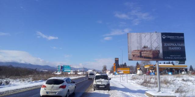 Billboard A in Tyachiv, 6x3  m. Taciv st.Nezaleznosti, AZS BRSM Photo 1