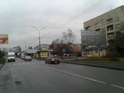 Billboard A in Uzhgorod, 6x3  m. Uzgorod st.Grusevs'kogo - Zan'kovec'koi (v storonu Kapusans'koii) Photo 1