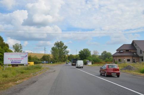 Billboard B in Irshava s.Dorobratovo, st.Golovna, trasa Mukacevo-Ivano-Frankivs'k Photo 1
