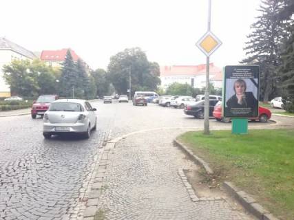 Citylight A in Uzhgorod, 1.2x1.8  m.Uzgorod pl.Narodna, bila oblradi, v storonu st. Druzbi narodiv Photo 1