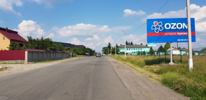 Billboard A in Grushovo, Тячів  s.Grusovo,st.Golovna, bila stadionu, fitnes centr,  v storonu m.Rahiv Photo 1