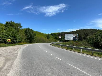 Billboard A in Zakarpattya trasi, 6x3  Viizd z m. Vinogradiv v storonu s. Velika Kopana, Hust Photo 1