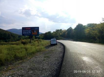 Billboard B in Beregovo, 3х6  m.Vinogradiv v'izd v , zi storoni s. Velika Kopana, Hust Photo 1