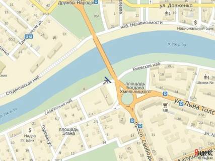 Citylight B in Uzhgorod, 1.2x1.8  m.Uzgorod Slov'ans'ka naberezna, bila got.Uzgorod, restoranu Venecia, v storonu transportnogo mostu scheme