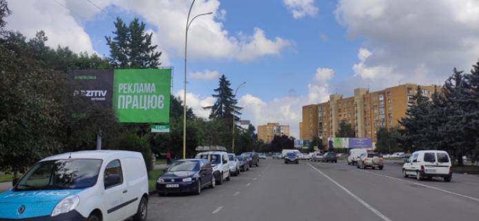 Billboard B in Uzhgorod m. Uzgorod st.Slovans'ka naberezna - st.Radiseva (v storonu Babaka) Photo 1