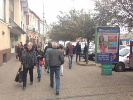 Citylight B in Uzhgorod, 1.2x1.8  m.Uzgorod st.Koratovica, vhid v rinok, TC Luksor plaza,  Zakarpatdental, v storonu st.Berceni Photo 1
