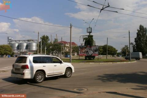 Billboard A in Kherson ul Kommunarov Photo 1