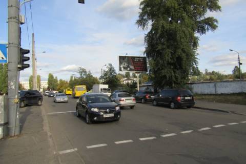 Prismatron, Prism A in Kyiv, 6x3  Kibal'cica st., 15, (navproti rinok "Desna", market "Furset", "Fora", Privat Bank, UkrSocBank, "Kosmo", AZS OKKO), v napramku Troesins'kij rinok - 330359 Photo 1