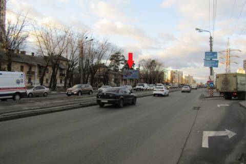 Prismatron, Prism B in Kyiv, 6x3  Hotkevica Gnata st. (Cervonogvardijs'ka), 4 ("Novus", metro Cernigivs'ka), v napramku Brovars'kij prosp. - 330327 Photo 1