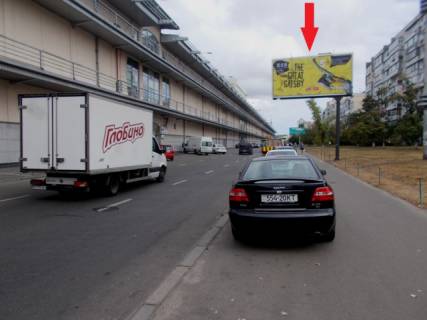 Prismatron, Prism A in Kyiv, 6x3  Obolons'kij prospekt, 30 (TRC "Drim Taun-2", Sport Lajf, ATB-market, Sil'po), v napramku metro Geroiv Dnipra - 330417 Photo 1
