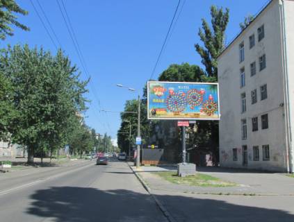 Prismatron, Prism A in Kyiv, 6x3  Garmatna st., 51 (nicnij klub Forsage, Al'fa-bank, Apteka ANC, NAU), v napramku Guzara Lubomira prosp. - 330057 Photo 1