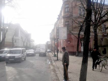 Citylight A in Ivano-Frankivsk Grusevs'kogo - Valova Photo 1