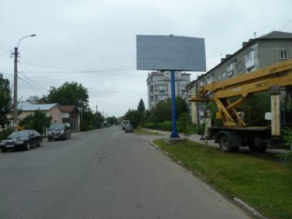 Billboard A in Nadvirna, 3х6  Kotlarevs'kogo centr, spal'nij rajon  st.A Photo 1