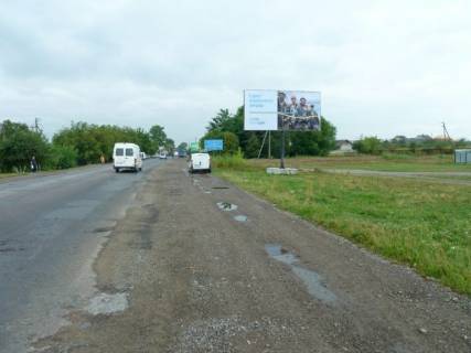 Billboard A in Cherniiv, 3х6  Cerniiv trasa Ivano-Frankivs'k-Bukovel' No8 Photo 1