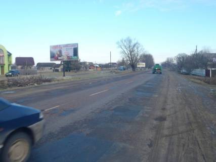 Billboard B in Cherniiv, 3х6  Cerniiv trasa Ivano-Frankivs'k-Bukovel' No8 Photo 1