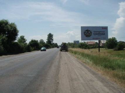 Billboard A in Cherniiv, 3х6  Cerniiv trasa Ivano-Frankivs'k-Bukovel' No1 Photo 1
