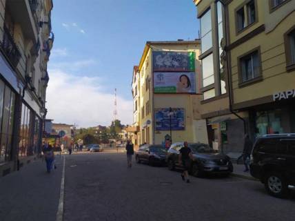 Billboard A in Ivano-Frankivsk, 3х6  plosa Rinok (mis'ka Ratusa)      niznij Photo 1