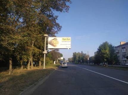 Billboard B in Lubny, 3х6  prospekt Volodimirs'kij, 167 bila avtovokzalu Photo 1