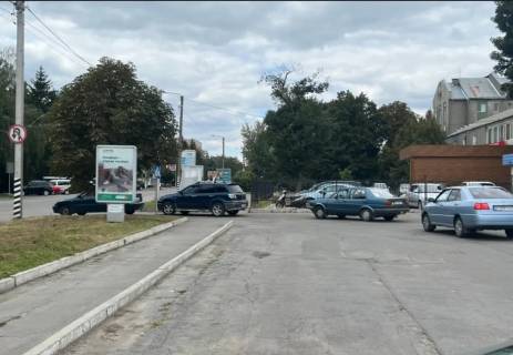 Citylight A in Lubny, 1.2x1.8  prospekt Volodimirs'kij,98, TRC Depot Photo 2