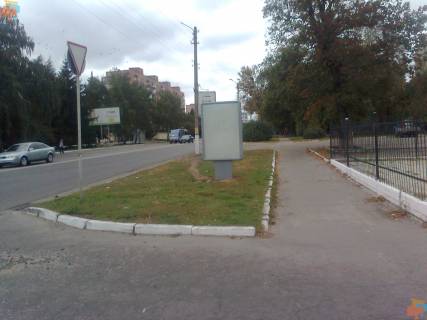 Citylight A in Lubny prospekt Volodimirs'kij,98 Photo 1