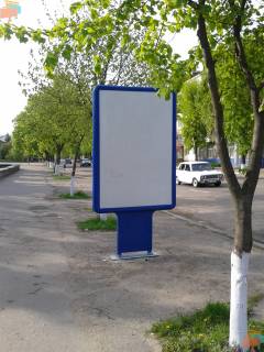 Citylight A in Lubny av.-t Volodimirs'kij,vhid v central'nij park Photo 1