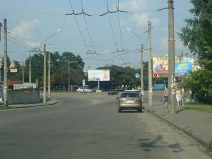 Billboard A in Poltava pl.Slavy (Uznyj vokzal) Photo 1