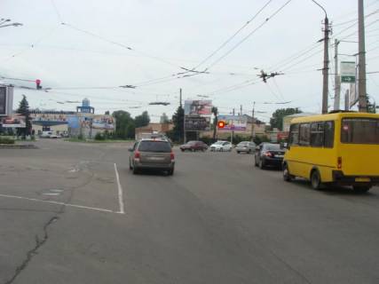 Prismatron, Prism A in Poltava st.M.Biruzova - st.Zen'kovskaa - 122752 Photo 1