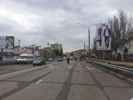 Billboard  in Melitopol BR 118 A     pr-t. 50-letia Pobedy                     ( per. Balkovskij levyj 2) scheme