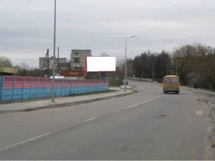 Billboard B in Volodymyr-Volinsky, 3x6  st. Luc'ka 105 bila avtostoanki Photo 1