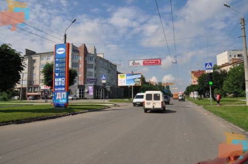 Billboard B in Chernivtsi, 3х6  st.Komarova-prov.Entuziastiv Photo 1