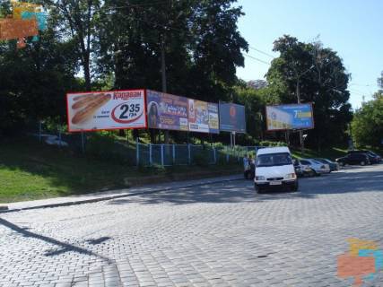 Billboard A in Chernivtsi, 3х6  st.Gagarina (navproti z.d. vokzala avtostoanka) Photo 1