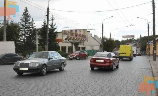 Billboard B in Chernivtsi, 3х6  st..Gagarina-Korostisivs'koi Photo 1