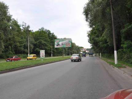 Billboard A in Chernivtsi, 3х6  st. Izmajlivs'ka (Kalinivs'kij rinok) Photo 1