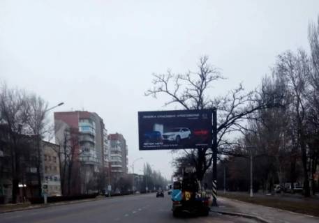 Billboard A in Mykolaiv, 3x6  av. Bogoavlens'kij rig st. Pivdennoi konsol'nij Photo 1