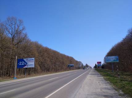 Billboard B in Konopnytsia, 3х6  M-11 L'viv Segini, km 13+500, pravoruc (s Konopnica, Zelendekor, GK Sofiivka) Photo 1