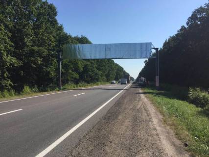 Non-Standard A in Lviv route, 3x18  Avtomobil'na doroga M-11 L'viv-Segini, km 21+600, napram do L'vova Photo 1