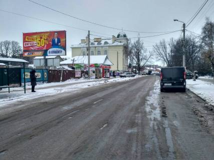 Billboard A in Uman, 6х3  st. Sevcenka, 37, navproti mis'koi polikliniki storona A Photo 1