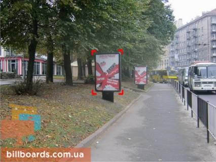 Citylight B in Lviv av. Cornovola, 2 (navproti gotelu "L'viv", u skveri) Photo 1